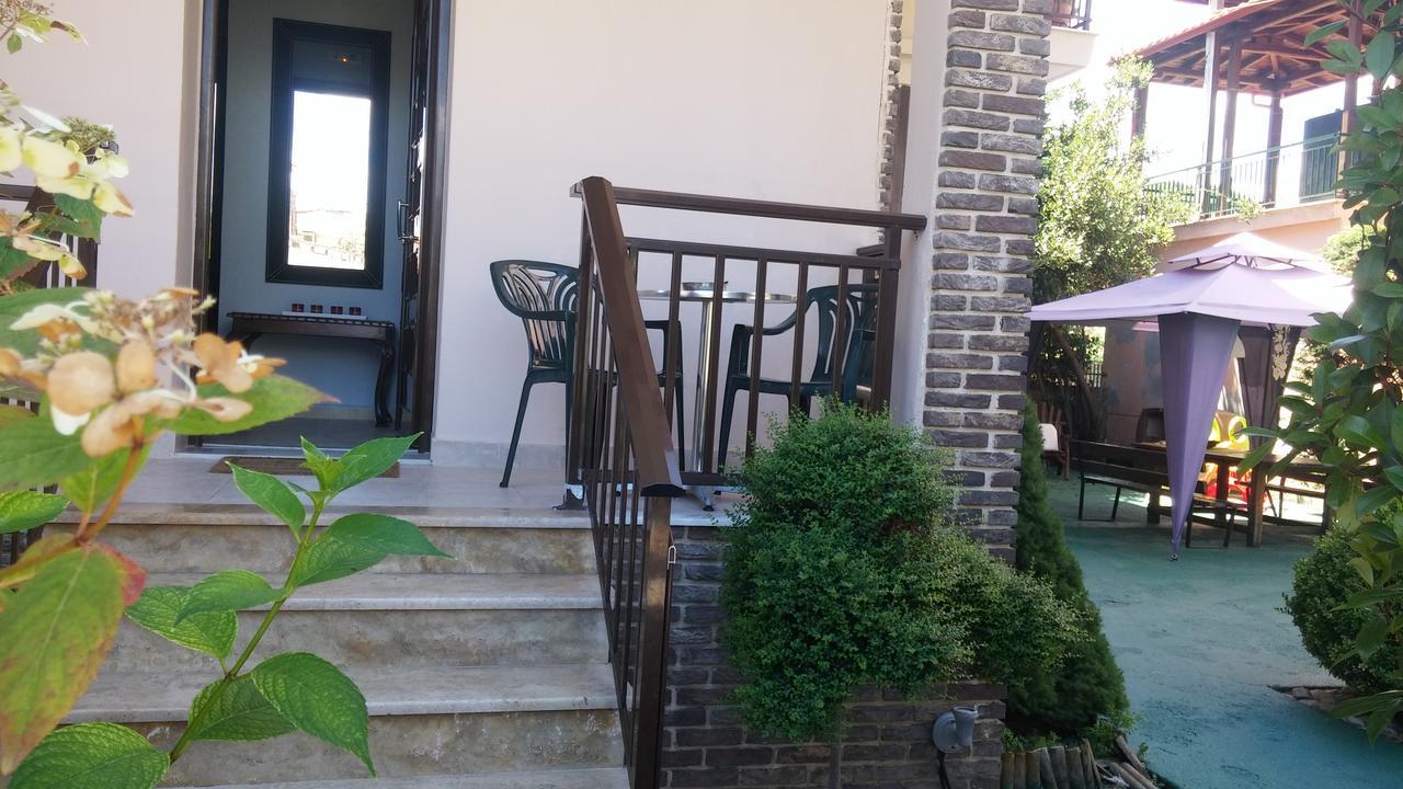 Yanna Apartment *